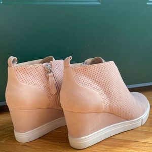 Wedge sneakers. Suede. Lines Paolo size 5